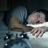 Причины, по которым люди не могут уснуть
